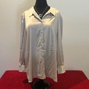 Gray long sleeve blouse